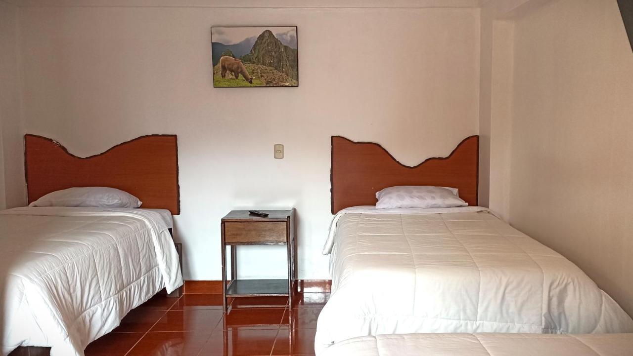 Los Apus Ollantaytambo Extérieur photo